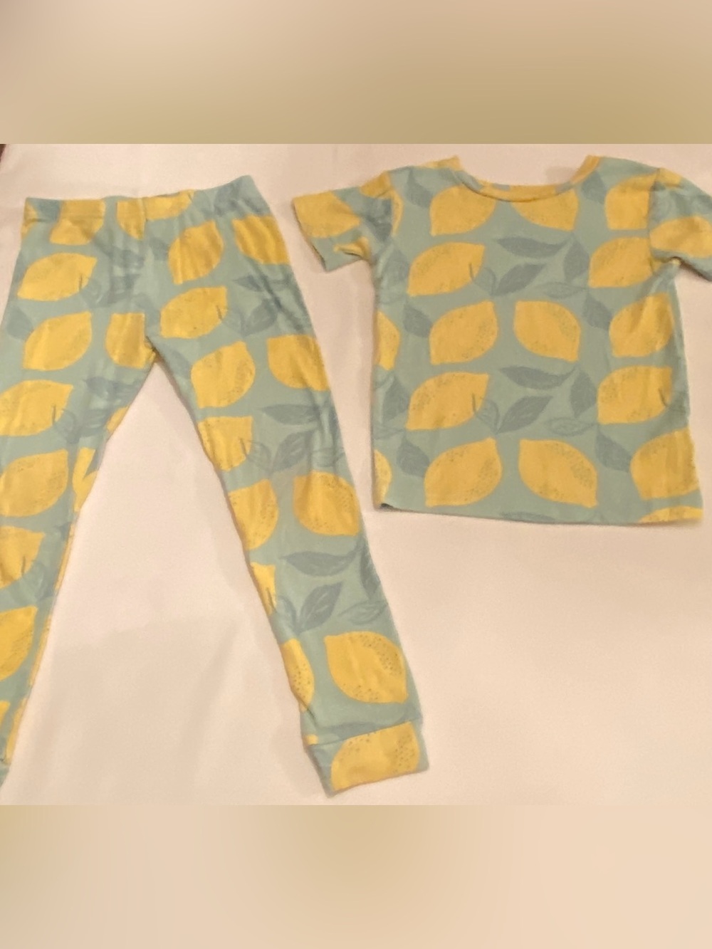 Carter's Yellow Lemon Print Pajamas 2 piece set Size 5T